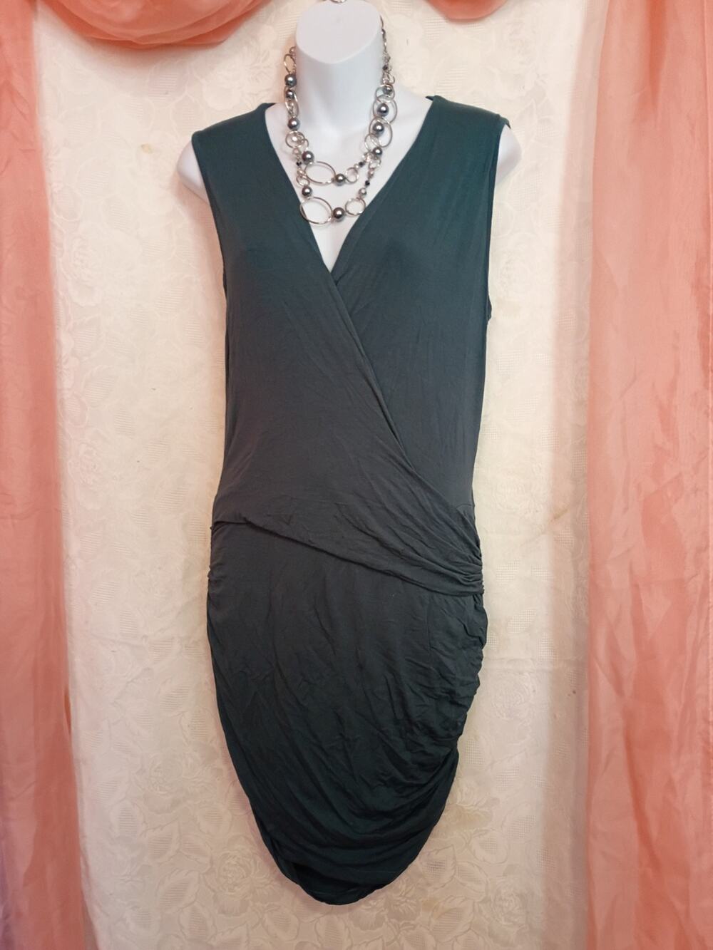 On The Road Ladies Sleeveless V-Neck Ruched Bodycon Dress Sz Sm